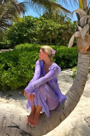 Quick Outfits, Modest Fashion Outfits Ideas Snakeskin Blouse & Maxi Skirt Two Piece Set