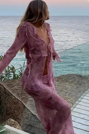 Quick Outfits, Modest Fashion Outfits Ideas Snakeskin Blouse & Maxi Skirt Two Piece Set