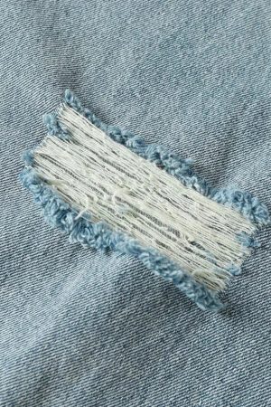 Quick Outfits, Modest Fashion Outfits Ideas Snap Button Cut Out Jeans