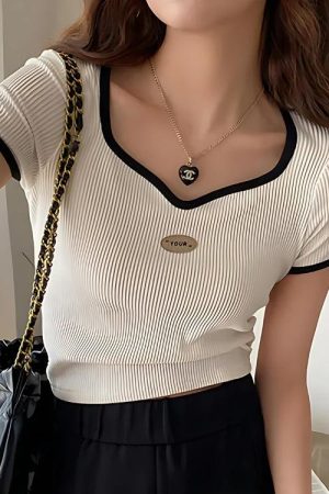 Quick Outfits, Modest Fashion Outfits Ideas Soft Girl Basic Corduroy Top