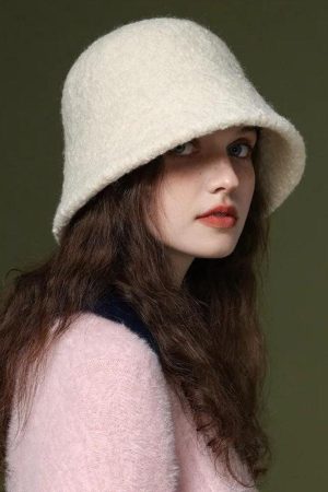 Quick Outfits, Modest Fashion Outfits Ideas Soft Girl Bucket Hat
