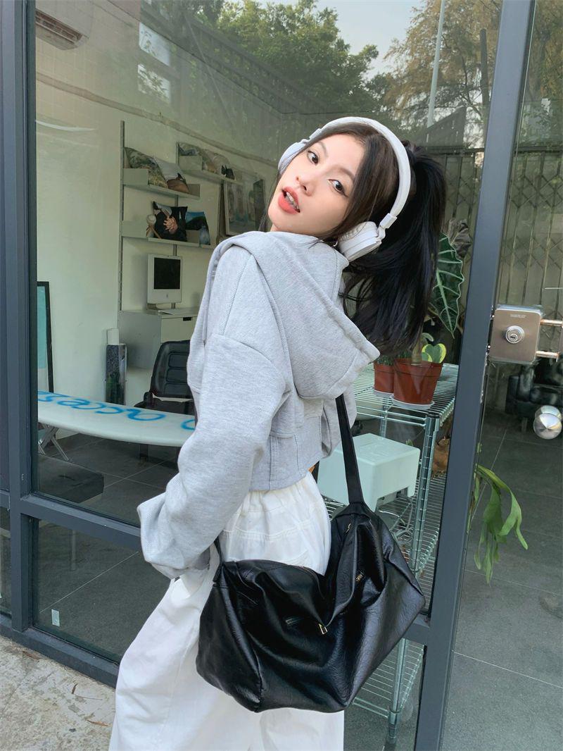 Quick Outfits, Modest Fashion Outfits Ideas Soft Girl Cropped Hoodie Quick Outfits, Modest Fashion Outfits Ideas Soft Girl Cropped Hoodie