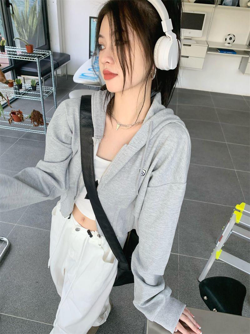 Quick Outfits, Modest Fashion Outfits Ideas Soft Girl Cropped Hoodie Quick Outfits, Modest Fashion Outfits Ideas Soft Girl Cropped Hoodie