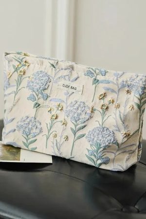 Quick Outfits, Modest Fashion Outfits Ideas Soft Girl Floral Makeup Bag