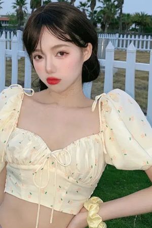 Quick Outfits, Modest Fashion Outfits Ideas Soft Girl Floral Puff Sleeve Crop Top