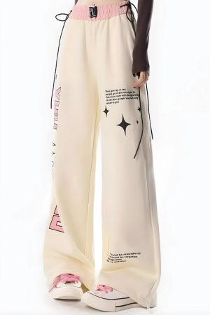 Quick Outfits, Modest Fashion Outfits Ideas Soft Girl Lace Up Sweatpants