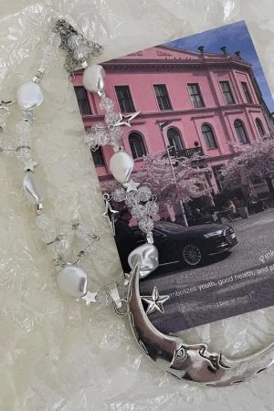 Quick Outfits, Modest Fashion Outfits Ideas Soft Girl Moon & Stars Beaded Necklace