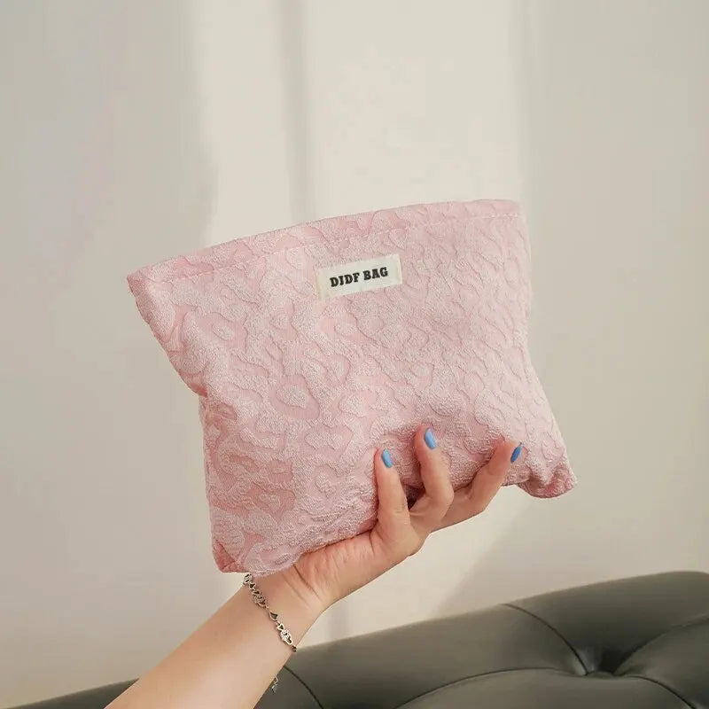 Quick Outfits, Modest Fashion Outfits Ideas Soft Girl Pink Leopard Makeup Bag Quick Outfits, Modest Fashion Outfits Ideas Soft Girl Pink Leopard Makeup Bag