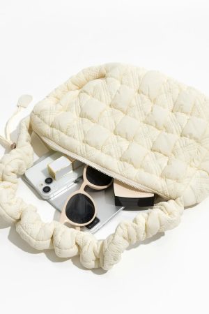 Quick Outfits, Modest Fashion Outfits Ideas Soft Girl Quilted Bubble Shoulder Bag