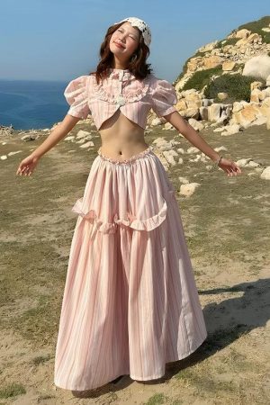 Quick Outfits, Modest Fashion Outfits Ideas Soft Girl Striped Crop Top & Maxi Skirt Two Piece Set