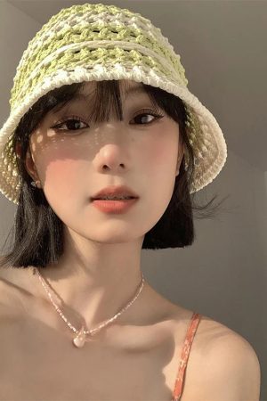 Quick Outfits, Modest Fashion Outfits Ideas Soft Girl Summer Bucket Hat