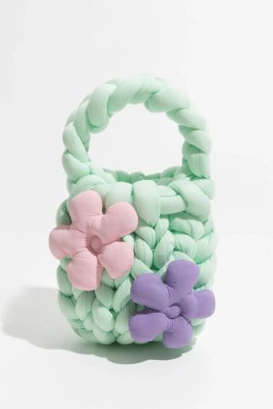 Quick Outfits, Modest Fashion Outfits Ideas Soft Girl Super Bulky Yarn Handbag