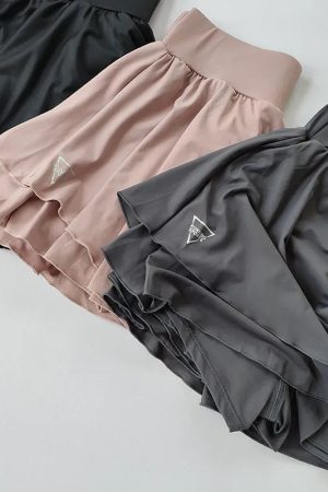 Quick Outfits, Modest Fashion Outfits Ideas Sport Mini Skirt