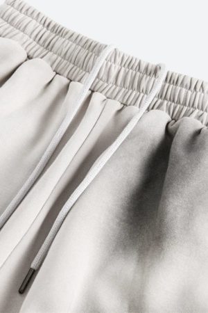 Quick Outfits, Modest Fashion Outfits Ideas Spray-Effect Sport Shorts