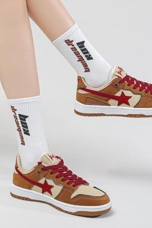 Quick Outfits, Modest Fashion Outfits Ideas Star Embroidered Multicolor Sneakers