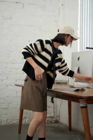 Quick Outfits, Modest Fashion Outfits Ideas Striped Button Up Cardigan