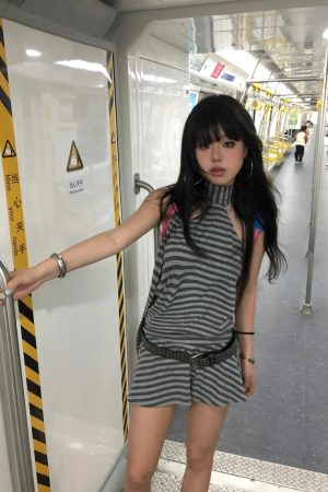 Quick Outfits, Modest Fashion Outfits Ideas Striped Halter Neck Mini Dress