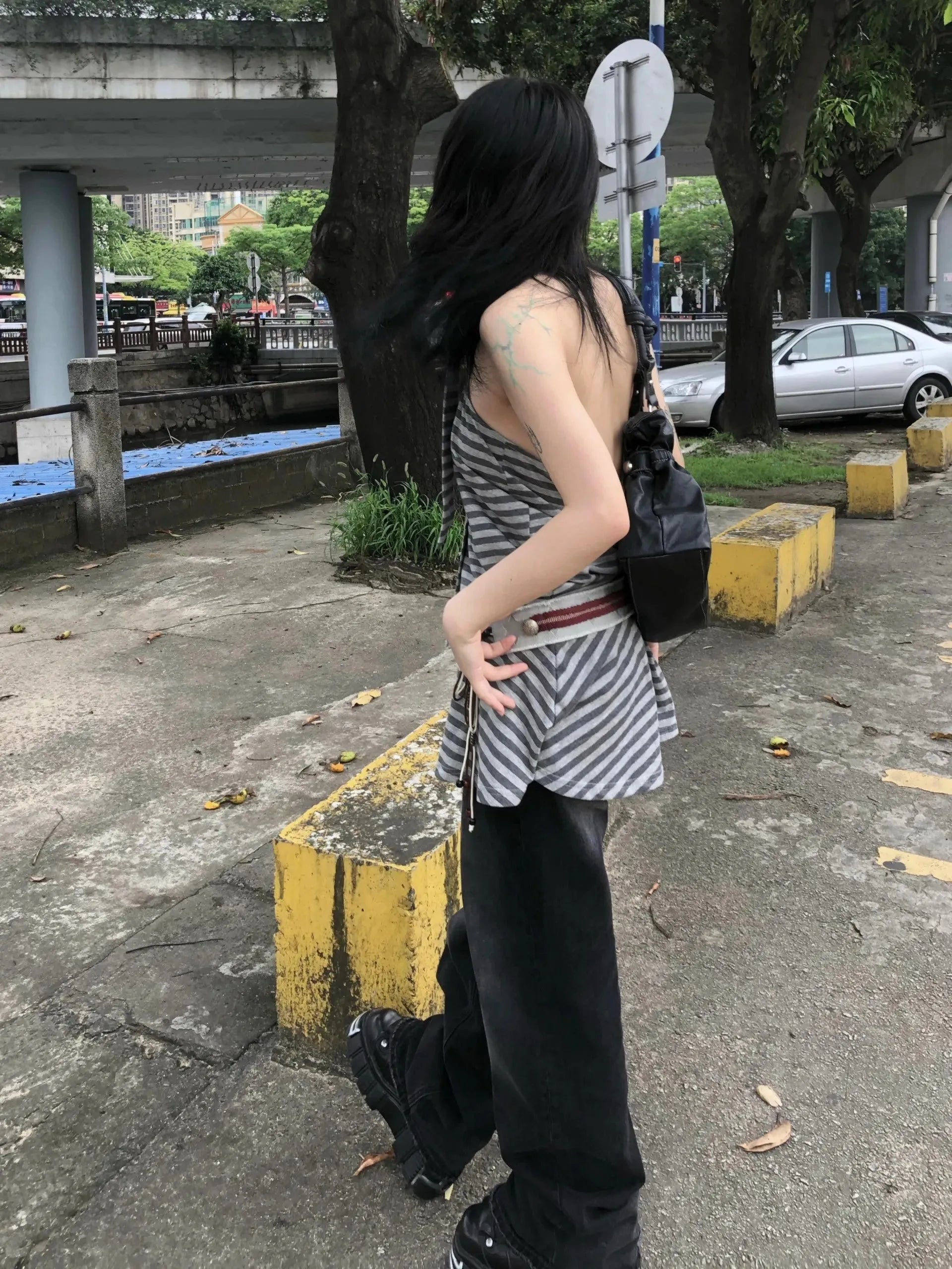 Quick Outfits, Modest Fashion Outfits Ideas Striped Halter Neck Mini Dress Quick Outfits, Modest Fashion Outfits Ideas Striped Halter Neck Mini Dress