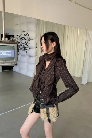 Quick Outfits, Modest Fashion Outfits Ideas Striped Neck Tie Shirt