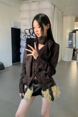 Quick Outfits, Modest Fashion Outfits Ideas Striped Neck Tie Shirt