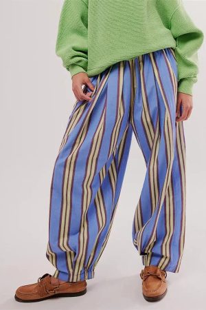 Quick Outfits, Modest Fashion Outfits Ideas Striped Sweatpants