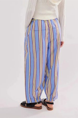 Quick Outfits, Modest Fashion Outfits Ideas Striped Sweatpants