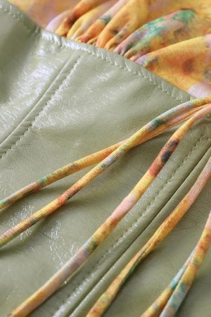 Quick Outfits, Modest Fashion Outfits Ideas Sunflower Halter Top