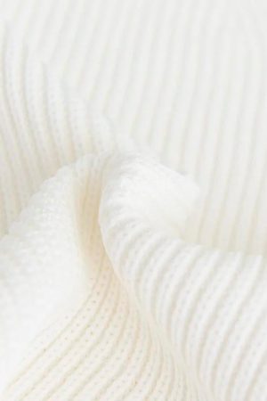 Quick Outfits, Modest Fashion Outfits Ideas Sweetheart Neckline Knitted Top