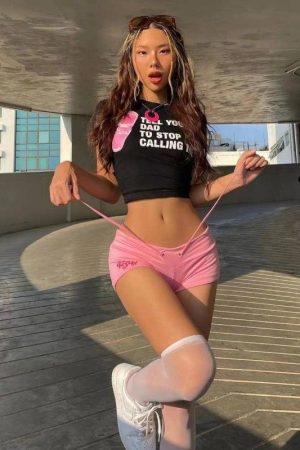 Quick Outfits, Modest Fashion Outfits Ideas Tell Your Dad Crop Tee