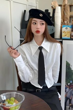 Quick Outfits, Modest Fashion Outfits Ideas Tie Crop Shirt