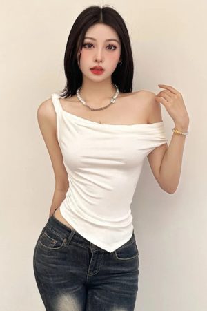 Quick Outfits, Modest Fashion Outfits Ideas Twist Strap Top