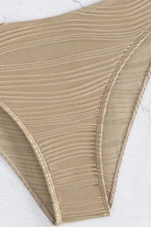 Quick Outfits, Modest Fashion Outfits Ideas Twisted Bust Ruffled Straps Bikini Set