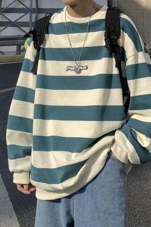 Quick Outfits, Modest Fashion Outfits Ideas Unisex Embroidered Striped Sweatshirt