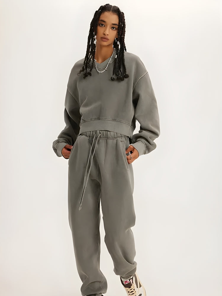 Quick Outfits, Modest Fashion Outfits Ideas V-Neck Drop Shoulder Cropped Sweatshirt Quick Outfits, Modest Fashion Outfits Ideas V-Neck Drop Shoulder Cropped Sweatshirt