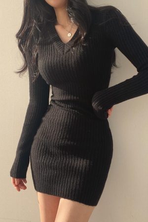 Quick Outfits, Modest Fashion Outfits Ideas V-neck Knitted Mini Dress