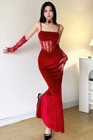 Quick Outfits, Modest Fashion Outfits Ideas Velvet Lace Maxi Dress