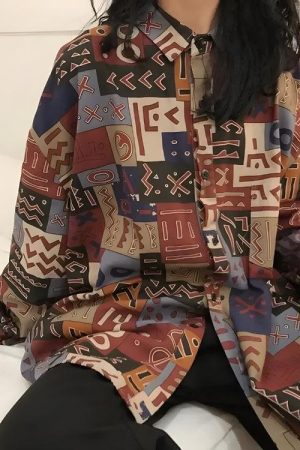 Quick Outfits, Modest Fashion Outfits Ideas Vintage Abstract Designed Shirt