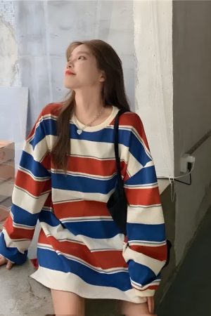 Quick Outfits, Modest Fashion Outfits Ideas Vintage Casual Striped Sweatshirt