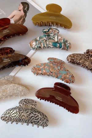 Quick Outfits, Modest Fashion Outfits Ideas Vintage Fall Hair Claws