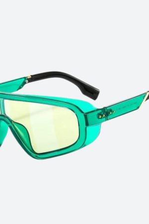 Quick Outfits, Modest Fashion Outfits Ideas Vintage Mask Shaped Goggles