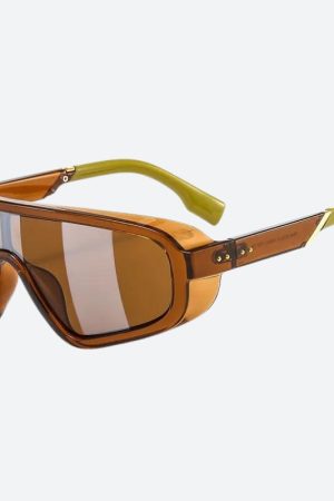 Quick Outfits, Modest Fashion Outfits Ideas Vintage Mask Shaped Goggles