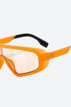 Quick Outfits, Modest Fashion Outfits Ideas Vintage Mask Shaped Goggles