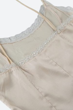 Quick Outfits, Modest Fashion Outfits Ideas Vintage Ruffled Bodysuit