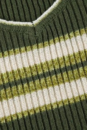 Quick Outfits, Modest Fashion Outfits Ideas Vintage Striped Sweater