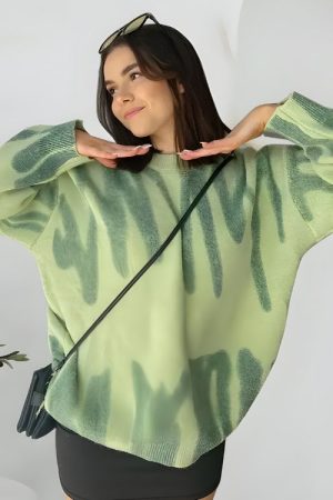 Quick Outfits, Modest Fashion Outfits Ideas Wavy Line Design Knitted Sweater