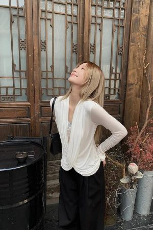 Quick Outfits, Modest Fashion Outfits Ideas Wrap Lace Blouse