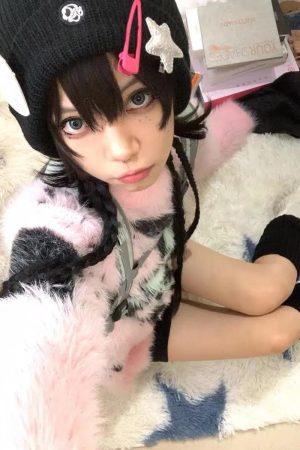 Quick Outfits, Modest Fashion Outfits Ideas Y2K Aesthetic Fuzzy Sweater