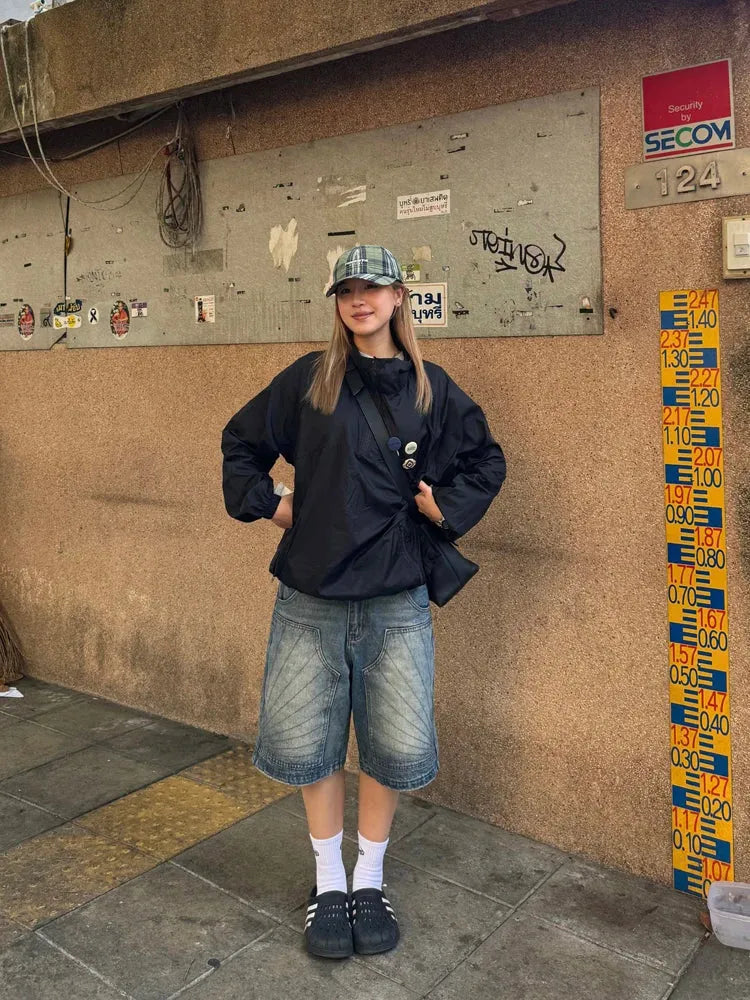 Quick Outfits, Modest Fashion Outfits Ideas Y2K Bermuda Shorts Quick Outfits, Modest Fashion Outfits Ideas Y2K Bermuda Shorts