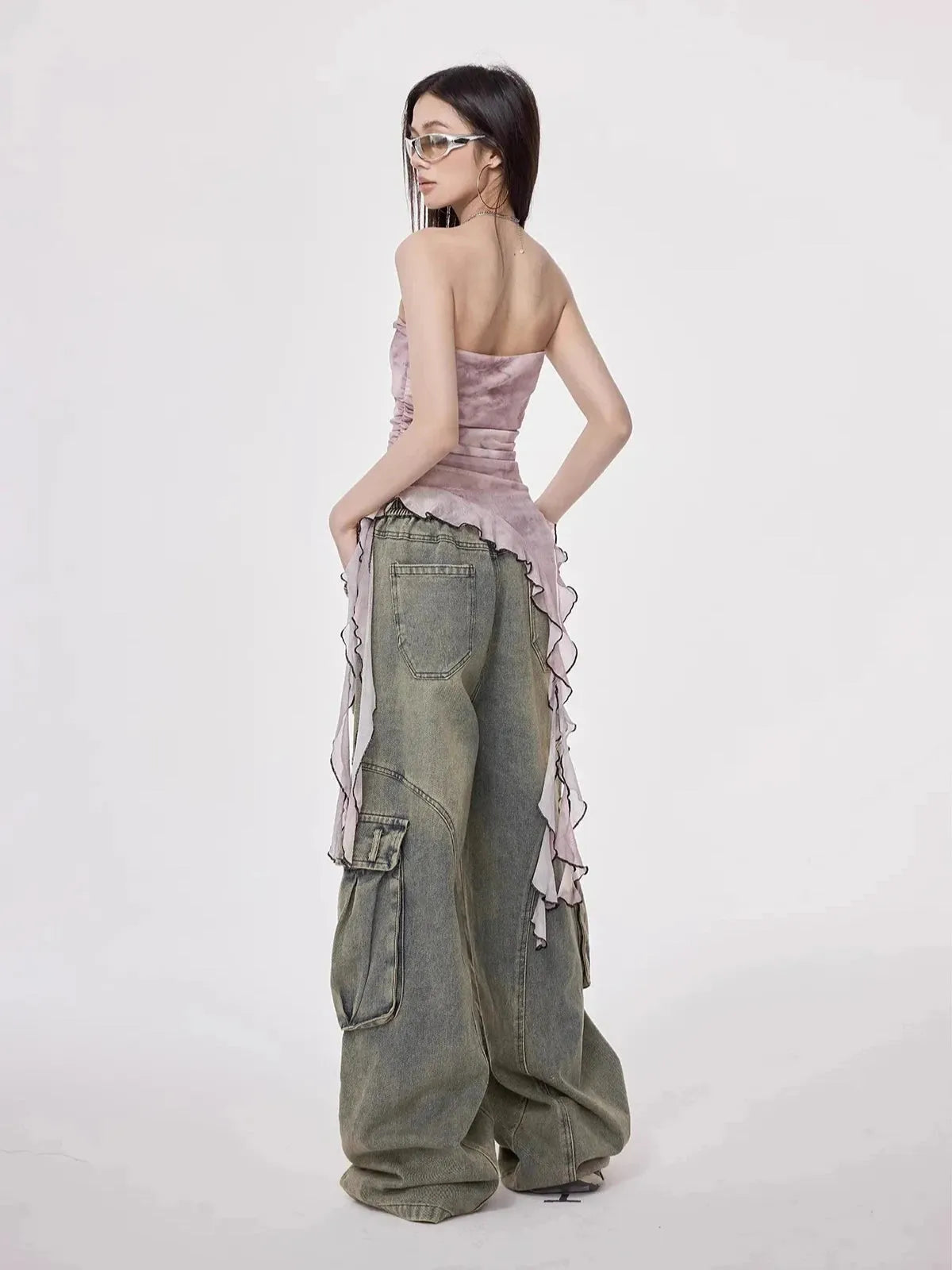 Quick Outfits, Modest Fashion Outfits Ideas Y2K Cargo Jeans Quick Outfits, Modest Fashion Outfits Ideas Y2K Cargo Jeans