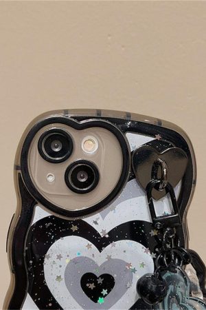 Quick Outfits, Modest Fashion Outfits Ideas Y2k Chain and Heart iPhone Case